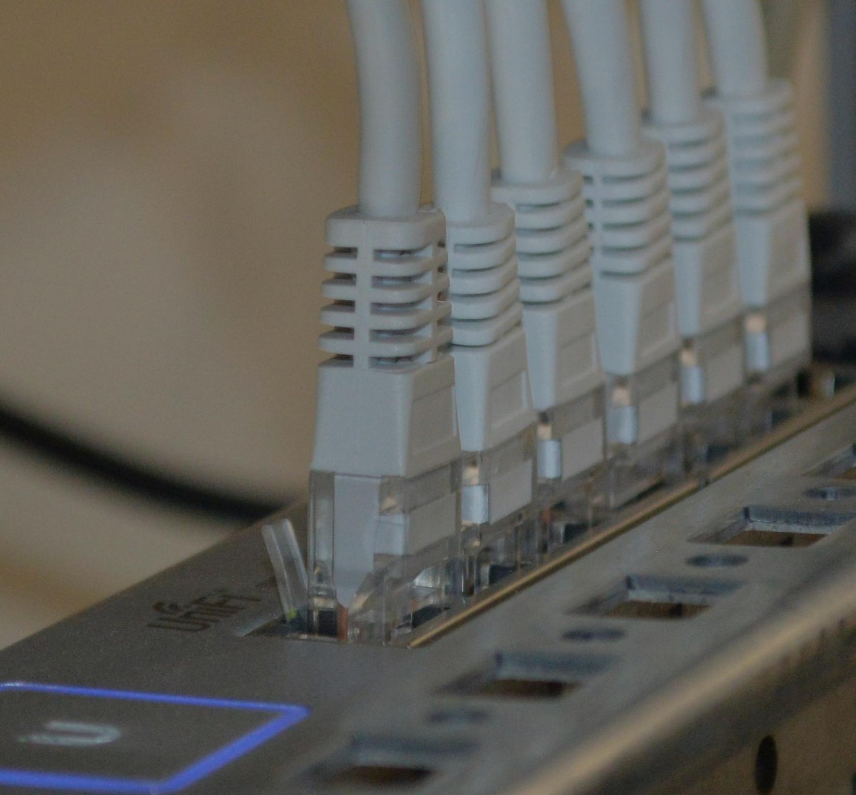 Построение распределенных защищенных сетей на базе технологии SD-WAN