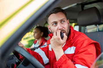 Цифровые решения российских компаний меняют работу диспетчерских служб скорой медицинской помощи