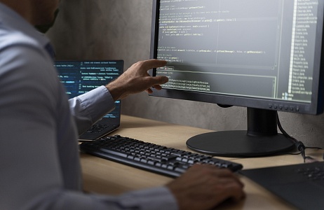 Реверс-инжиниринг или разработка с нуля: стратегии работы с ИТ-наследием